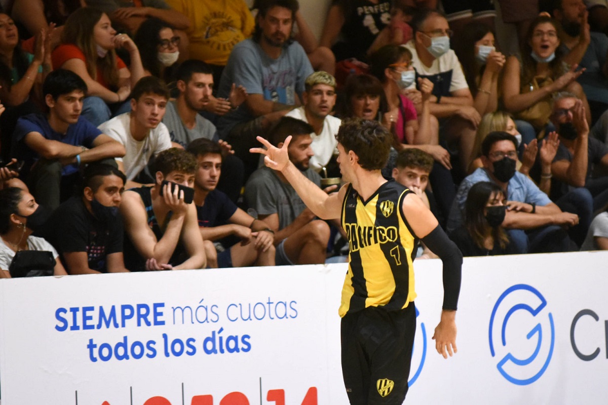 De la mano de Romera, Pacífico se adueñó del clásico de Neuquén