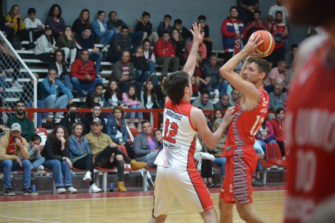 La Unión volvió a festejar frente a Peñarol