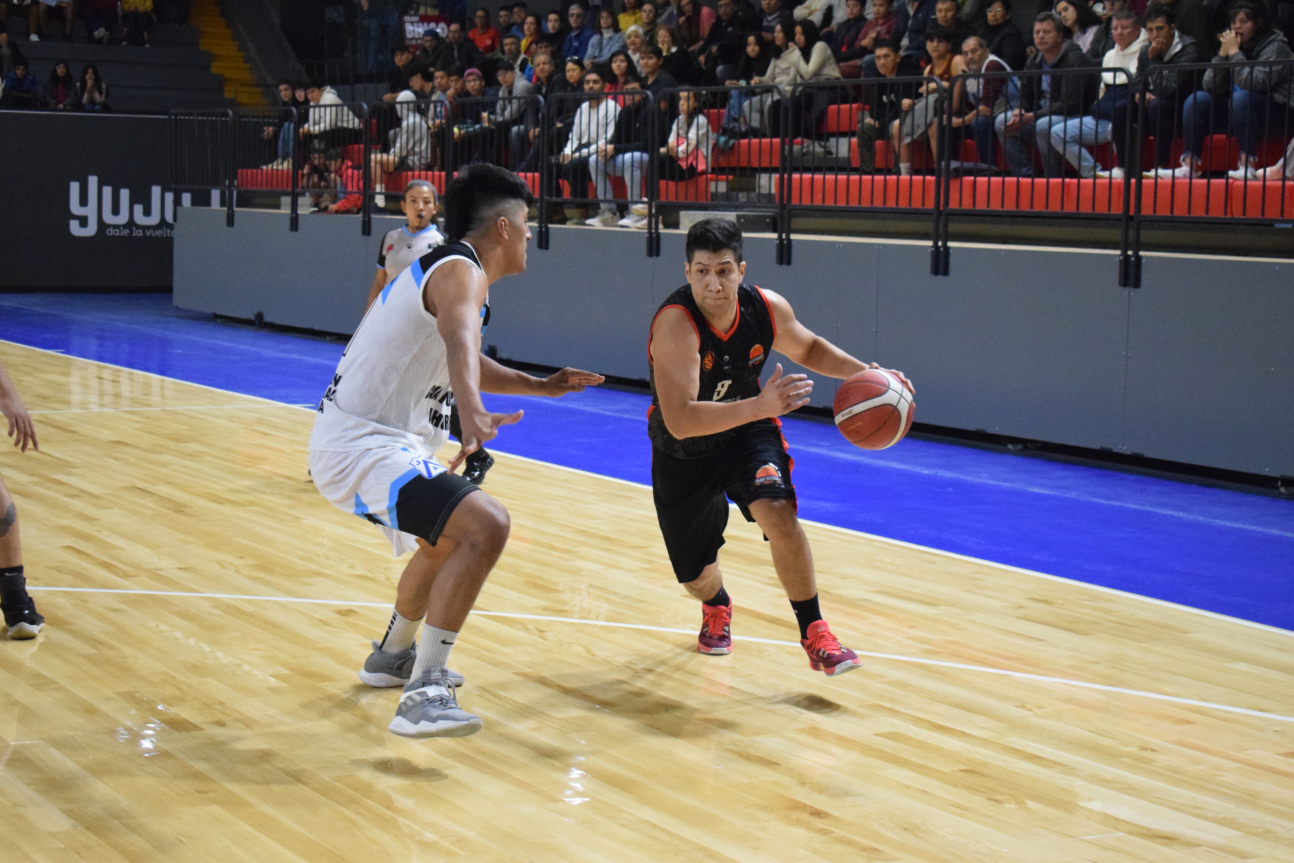 Jujuy Básquet le ganó a Alberdi en casa y logró un triunfo necesario 