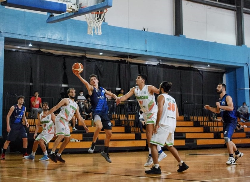 Primer triunfo de Pinocho en el Federal