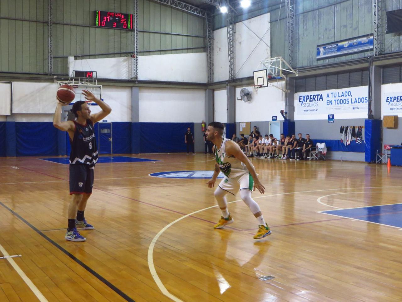 Hacoaj logró su primer triunfo 