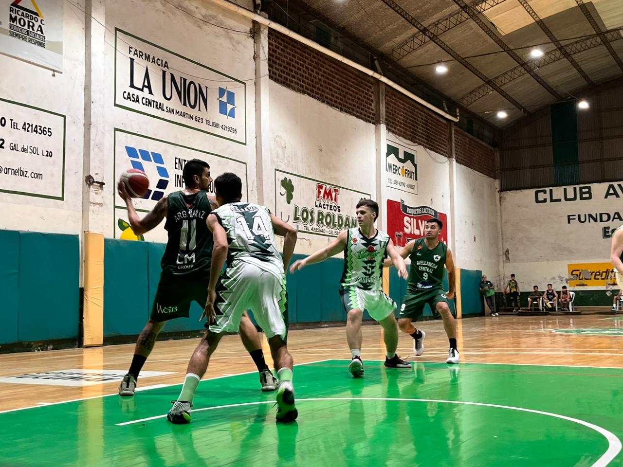 Avellaneda se quedó con el duelo de Verdes