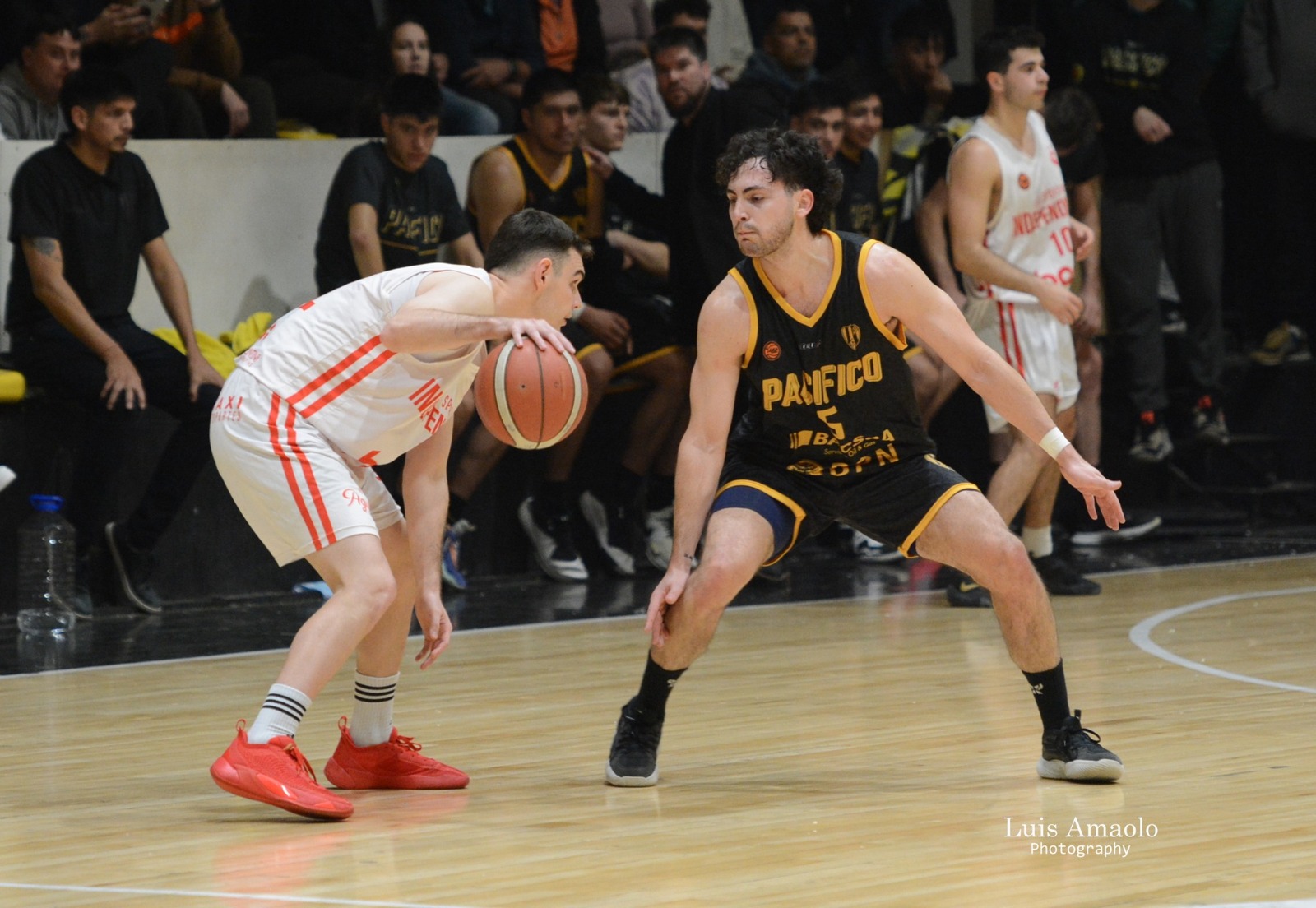 Independiente ganó en Neuquén y alargó la serie 