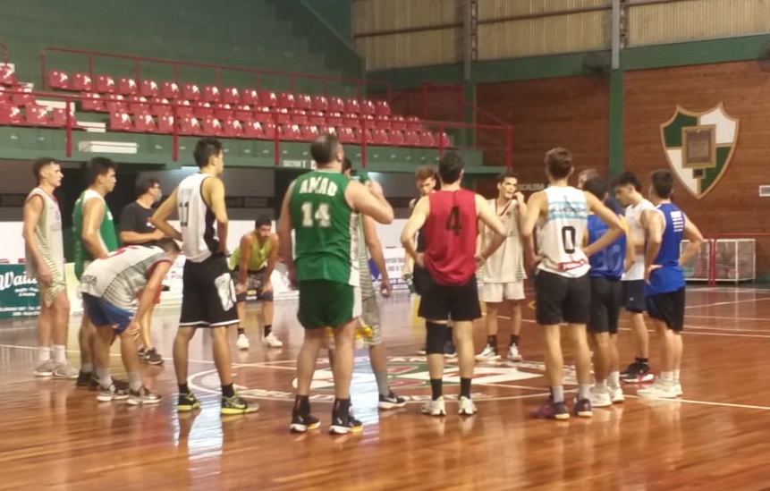 AMAD entrena pensando en Sarmiento y en San Martín